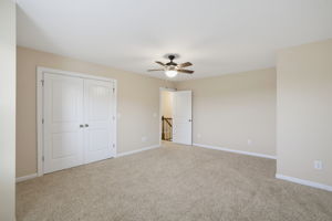 8001 Laffin Ct-37