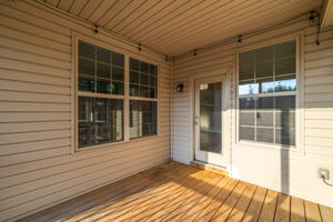 8001 Laffin Ct-40