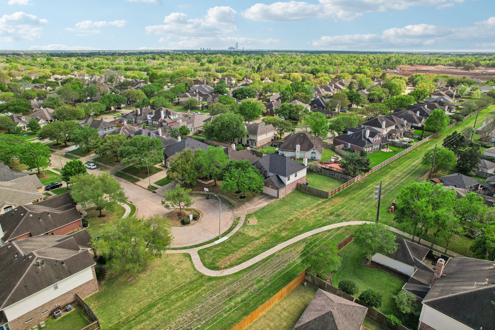 Cross Trail Dr-S2703-038.jpg