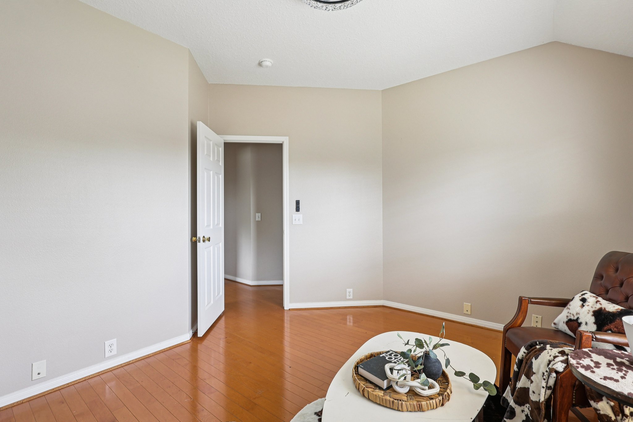 Cross Trail Dr-S2703-030r.jpg