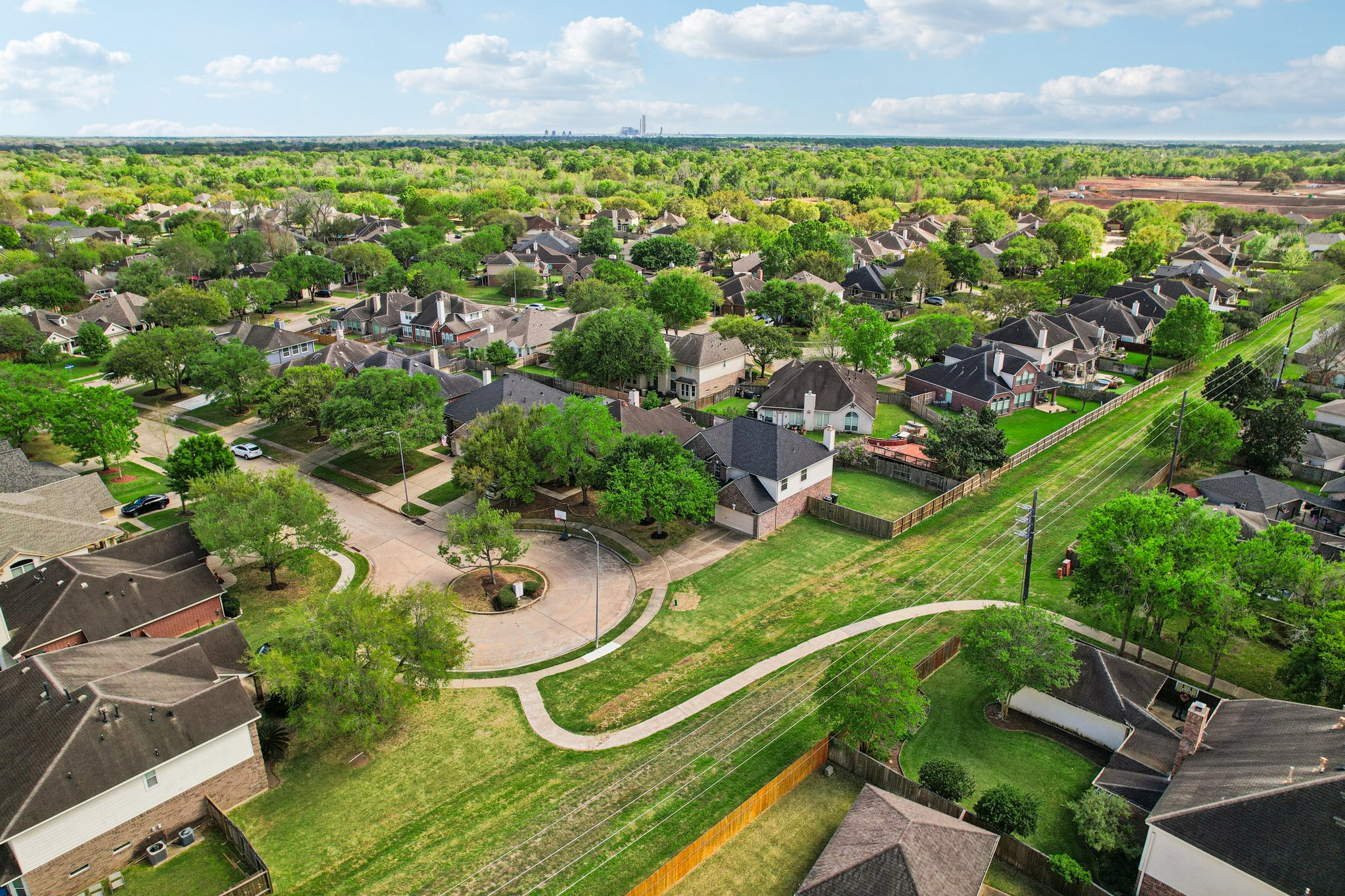 Cross Trail Dr-S2703-038r.jpg