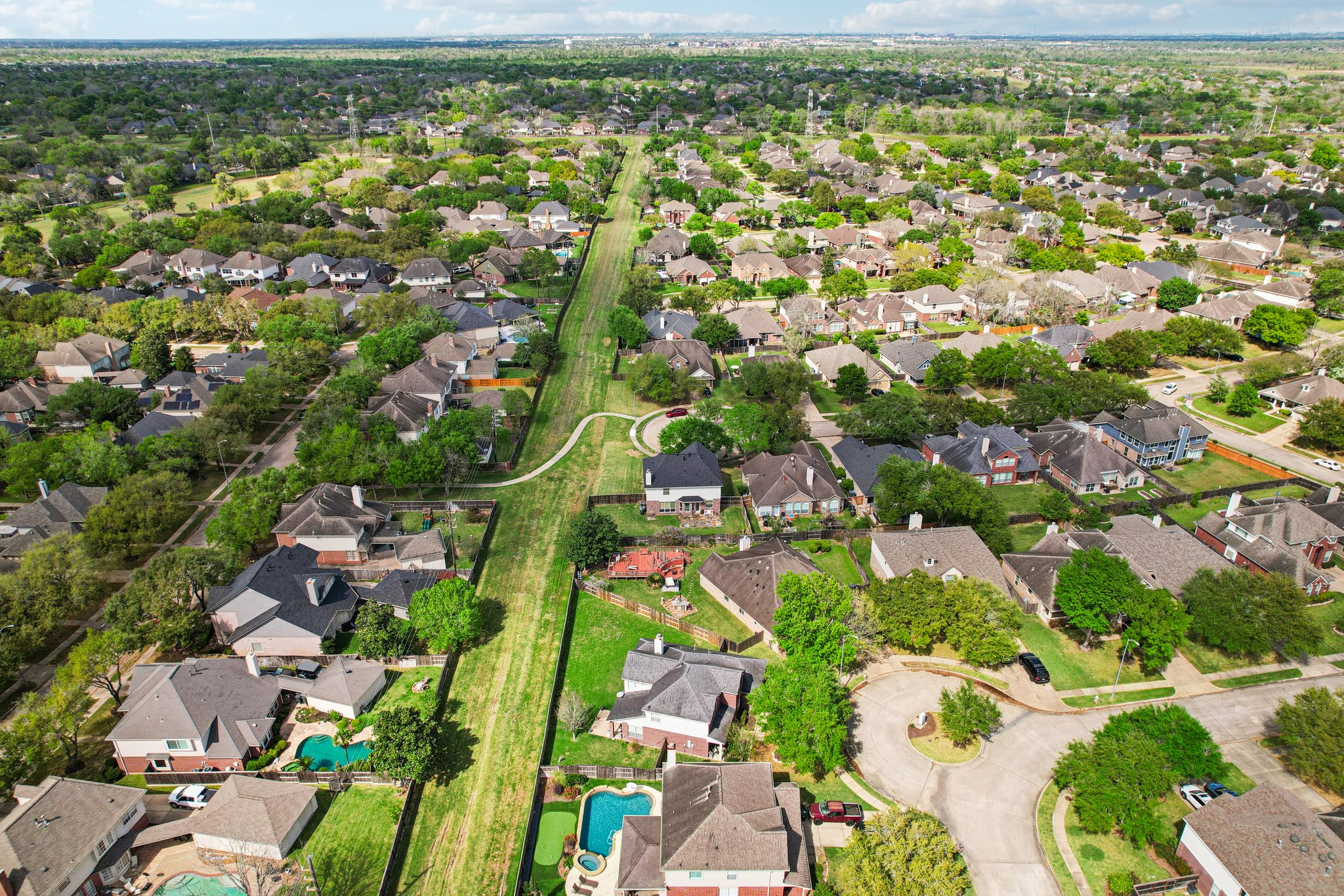 Cross Trail Dr-S2703-044r.jpg