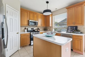 Cross Trail Dr-S2703-016r.jpg