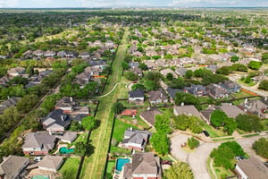 Cross Trail Dr-S2703-044r.jpg