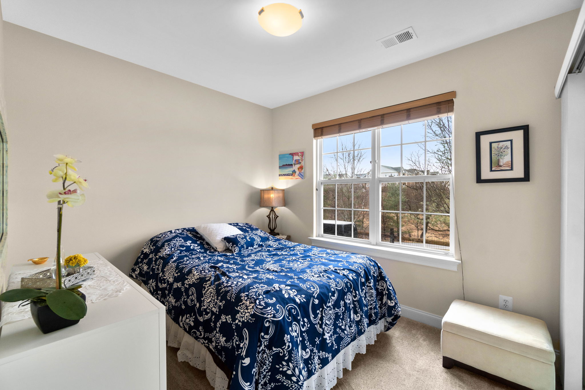 upper bedroom