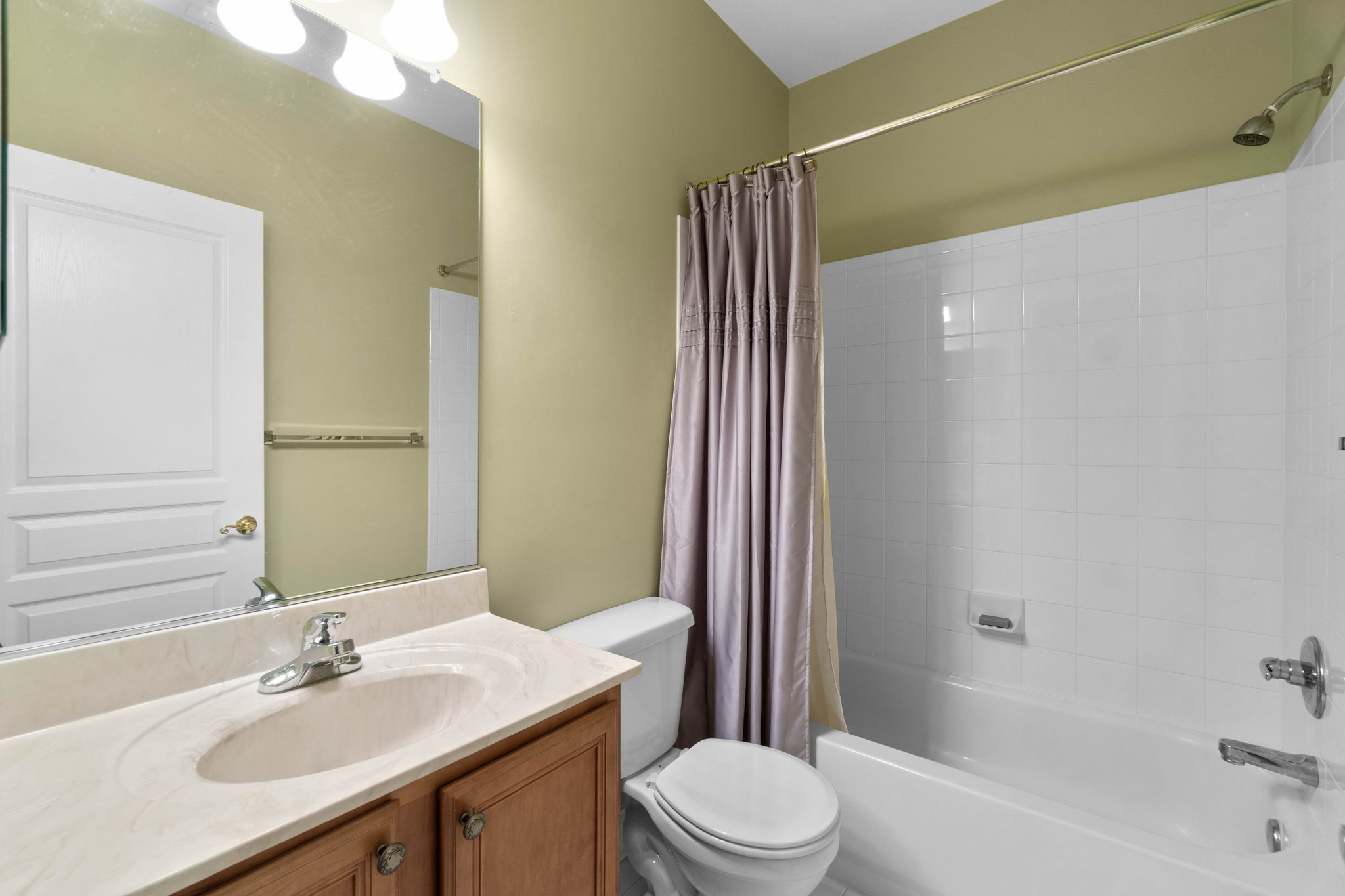 lower level bath
