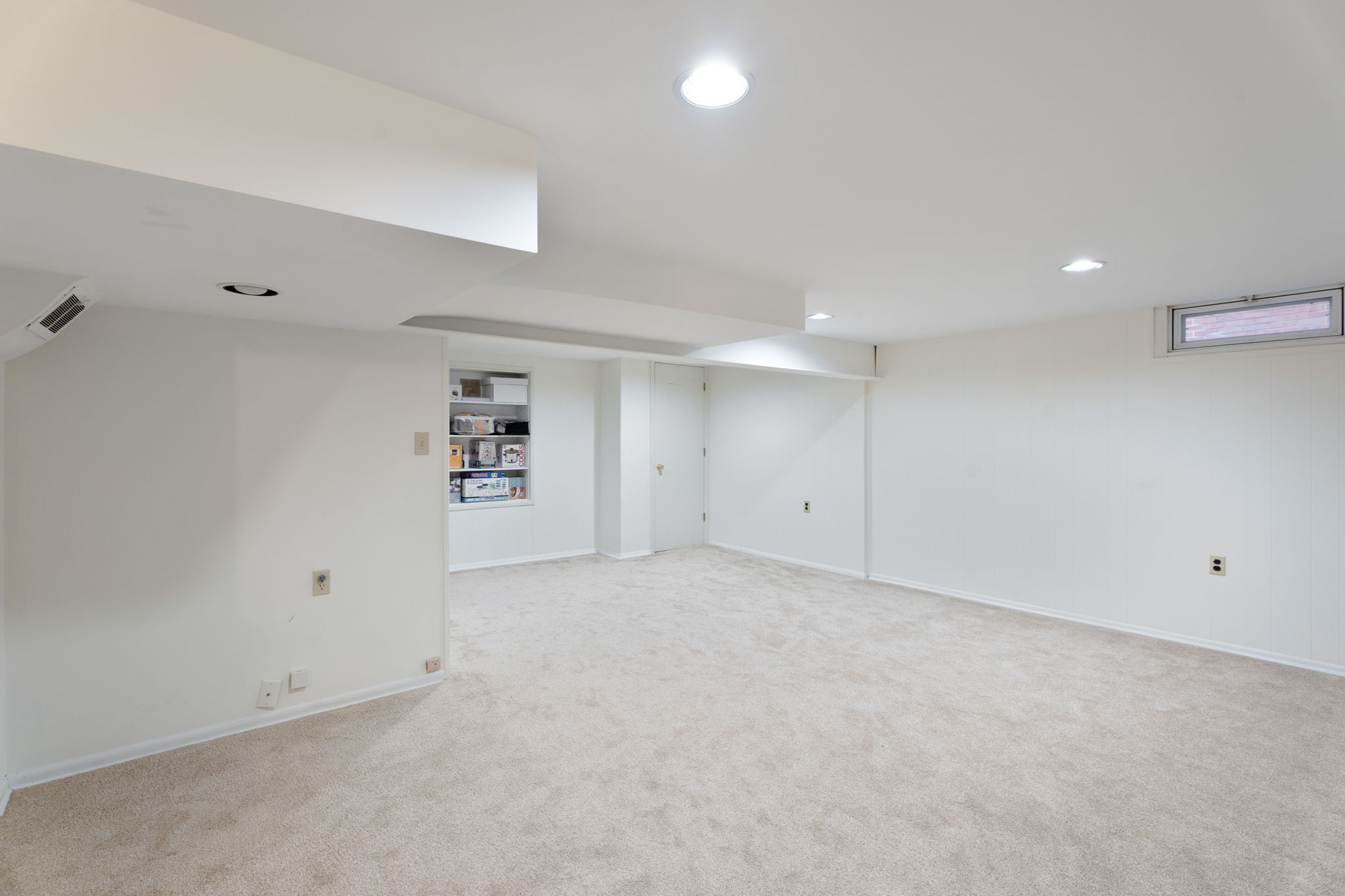 21_Interior