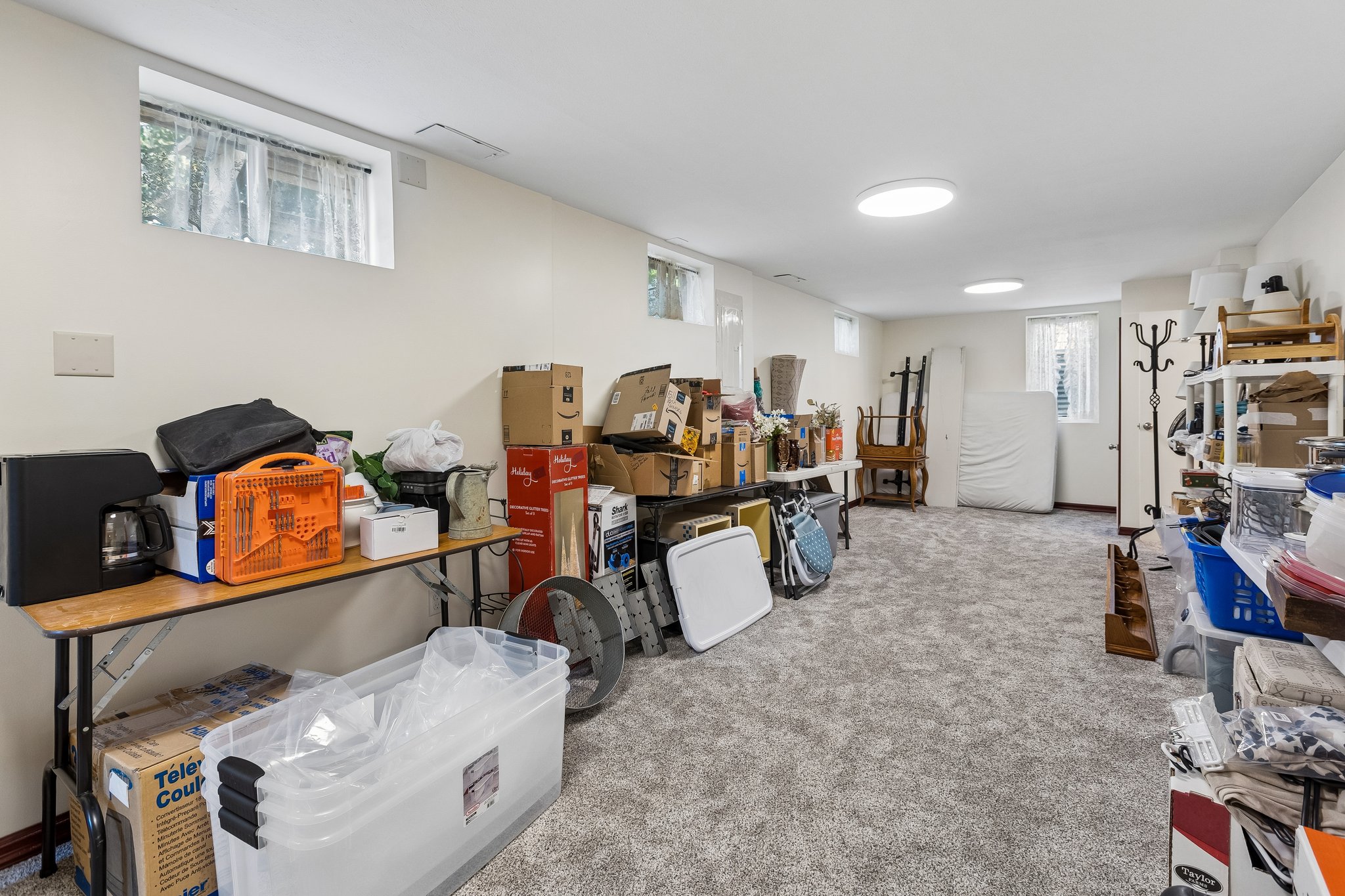 8006 Nina St_022.jpg
