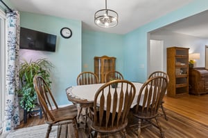 8006 Nina St_013.jpg