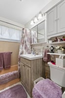 8006 Nina St_016.jpg