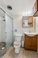8006 Nina St_019.jpg