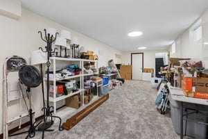8006 Nina St_023.jpg