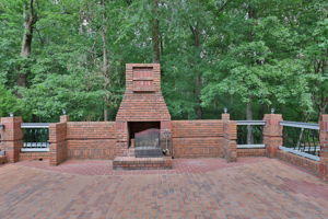  Photo 34