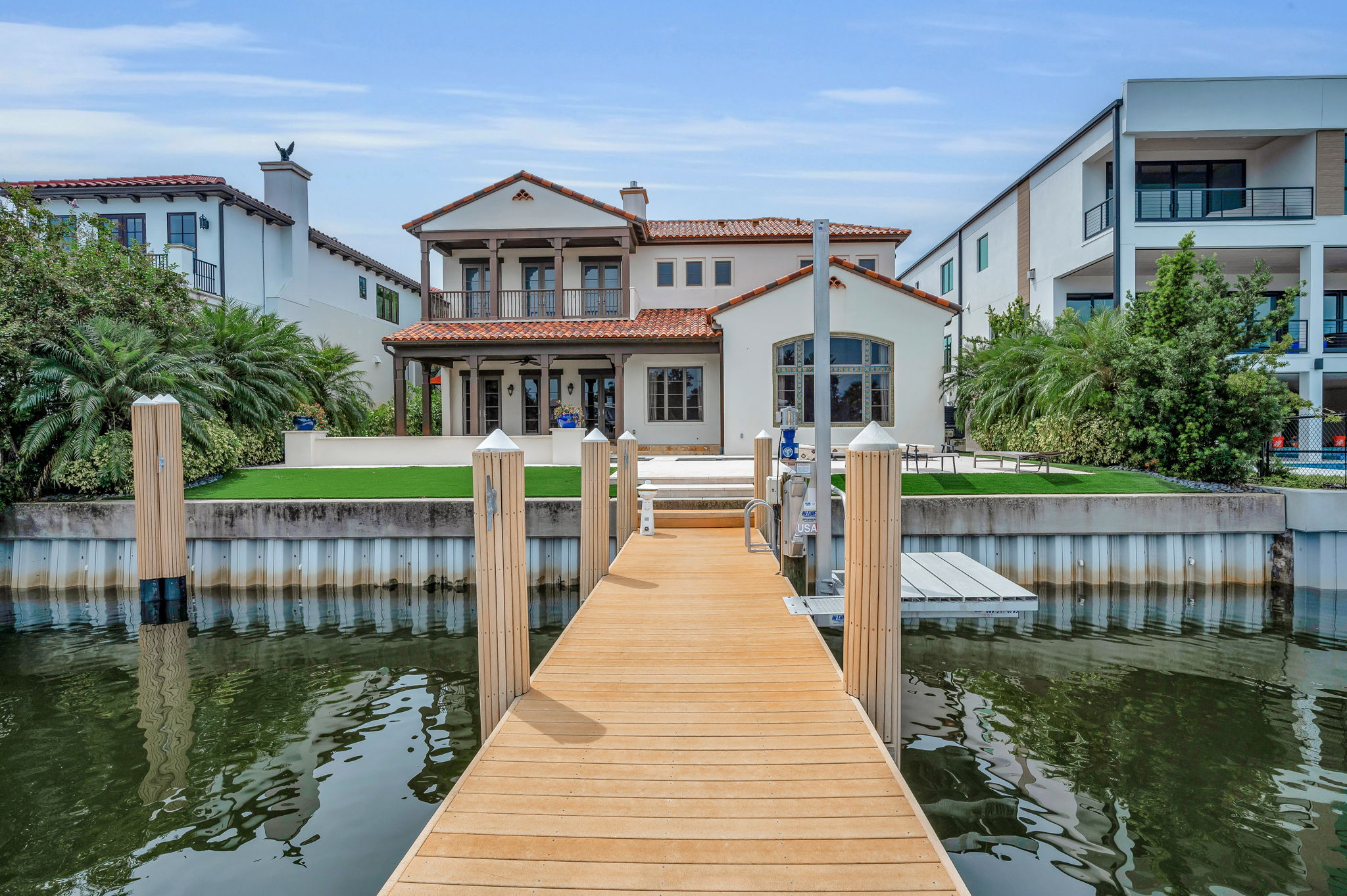 Dock6