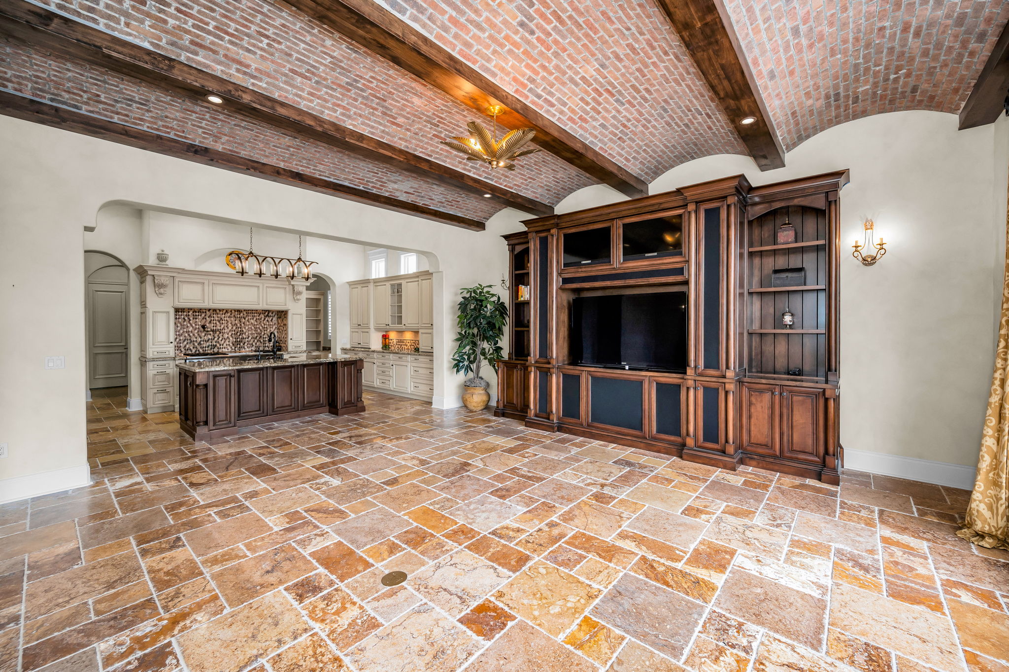 Family Room4