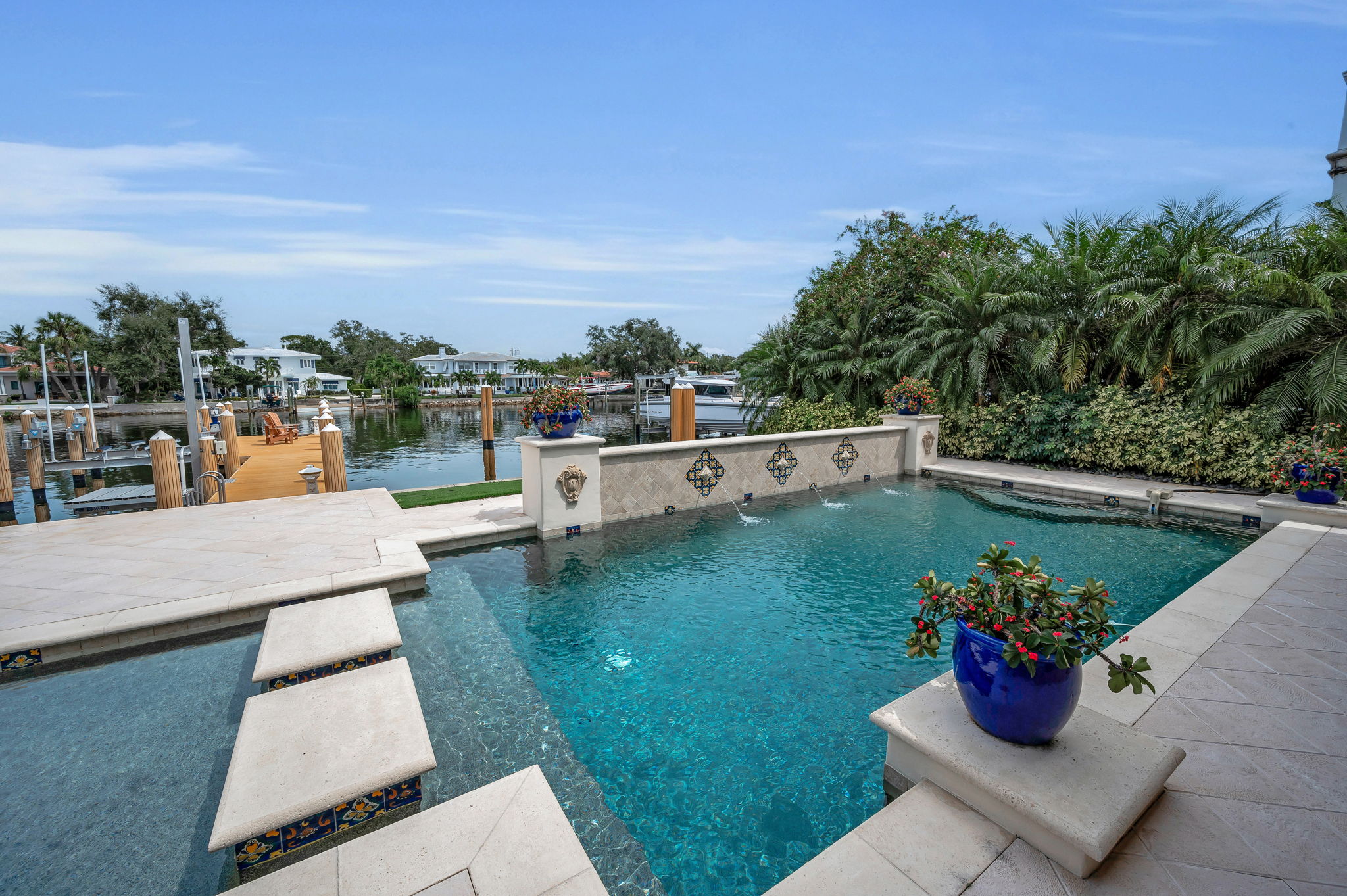 Pool2