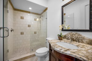 Upper Level Bonus Room2 Bathroom