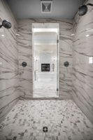 Upper Level Primary Bathroom1e