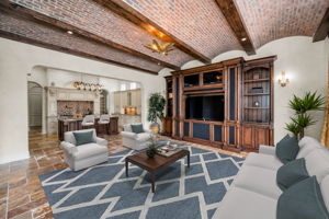Family Room4