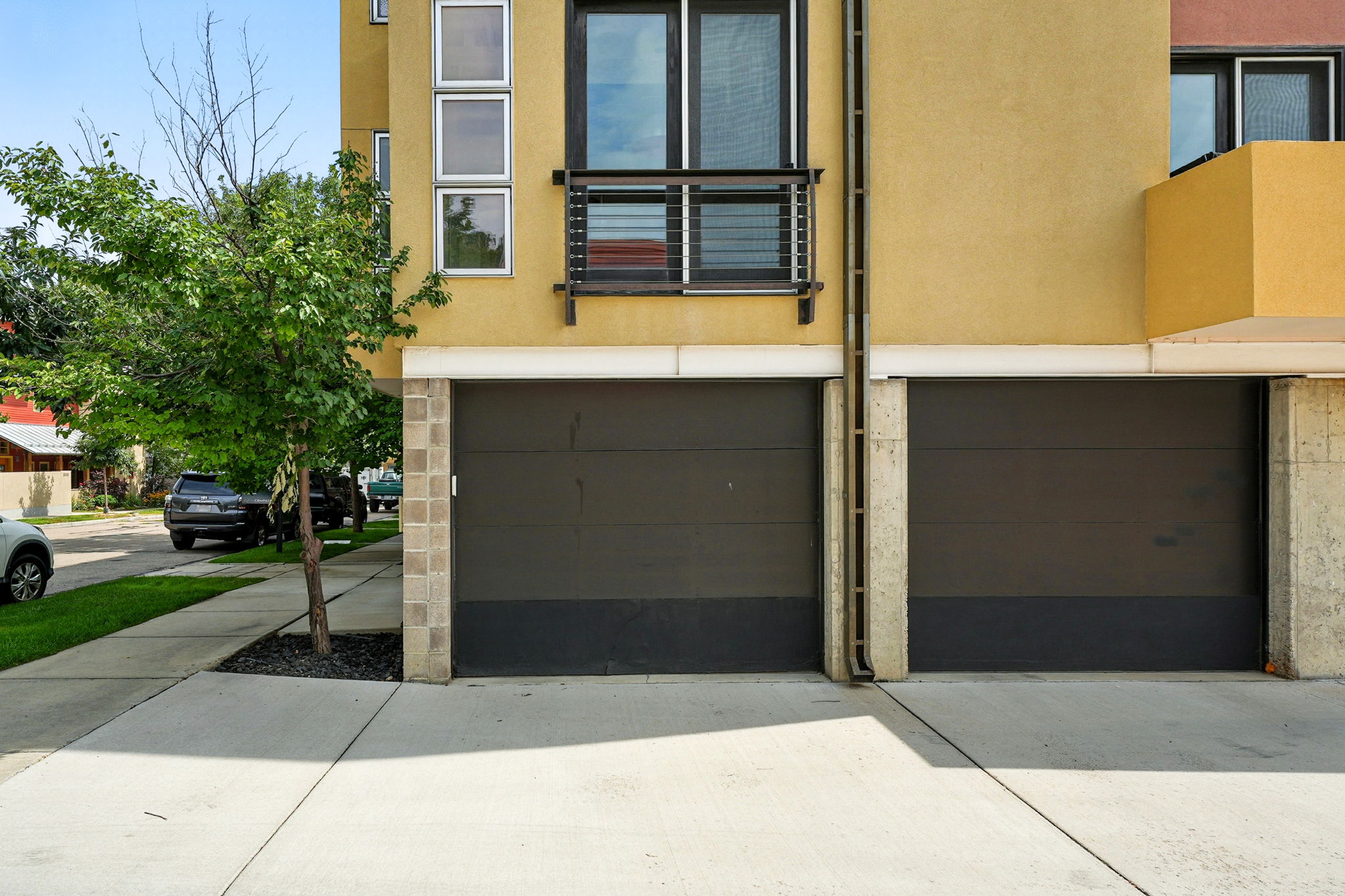  Photo 48