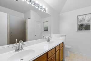 801 Escondido Dr, Leander, TX 78641, USA Photo 23