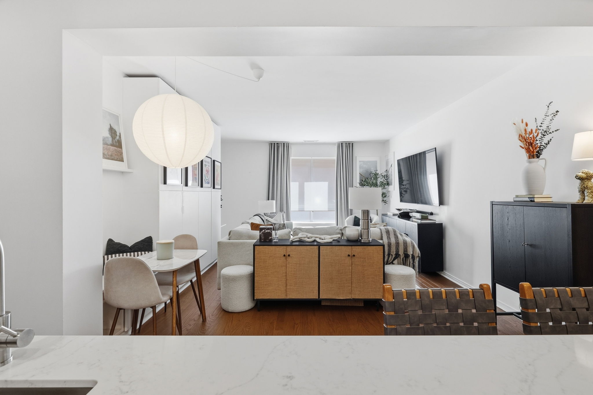 Property in Toronto — delivered property photograph 7