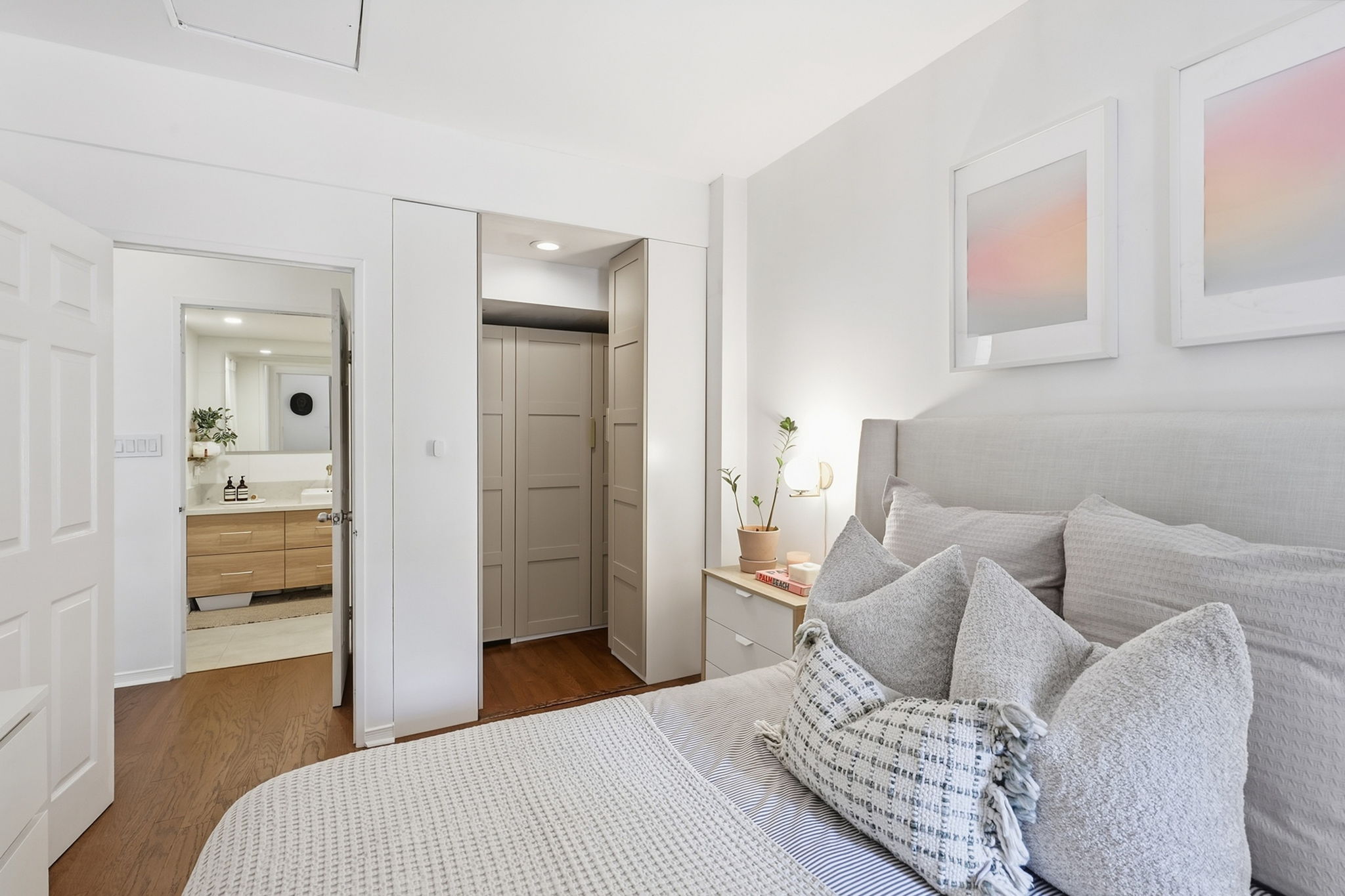 Property in Toronto — delivered property photograph 18