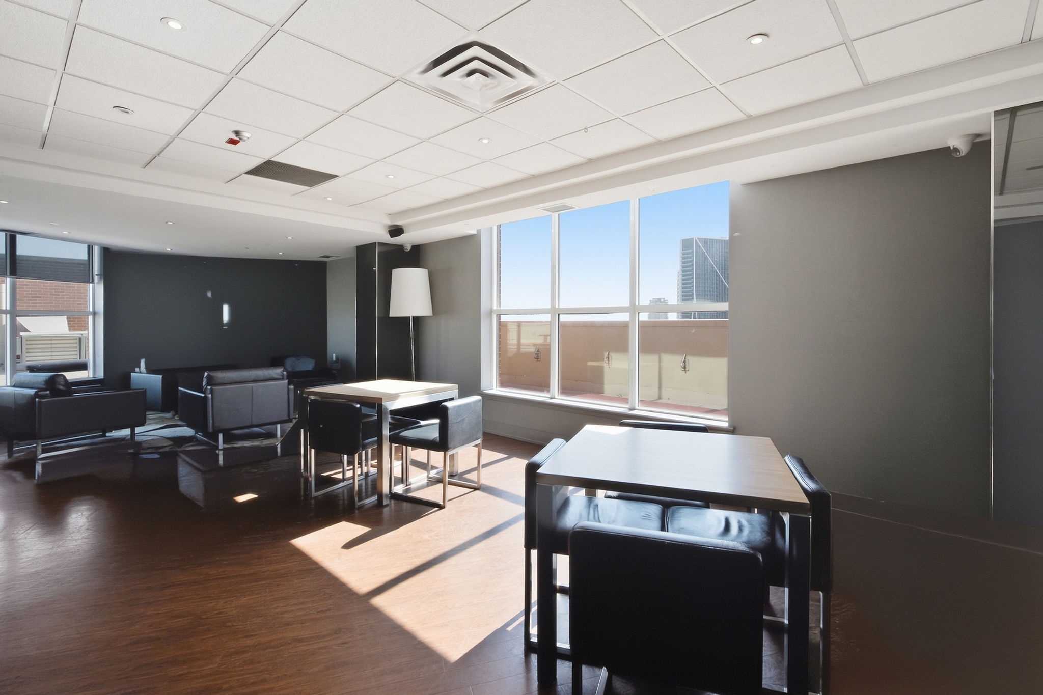 Property in Toronto — delivered property photograph 24