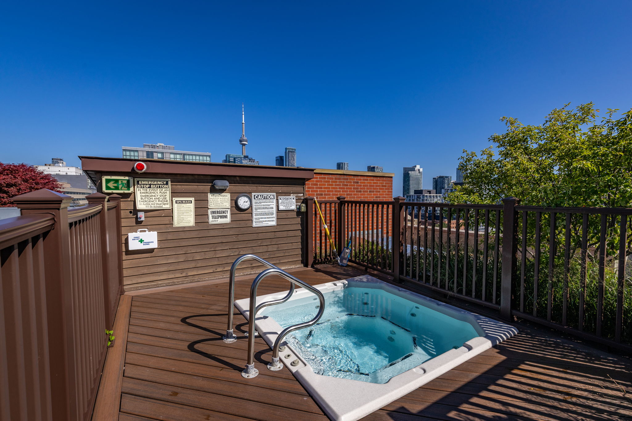Property in Toronto — delivered property photograph 32