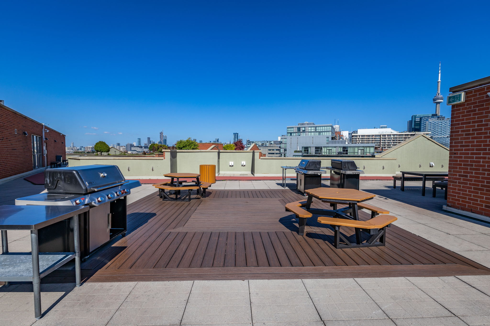 Property in Toronto — delivered property photograph 36