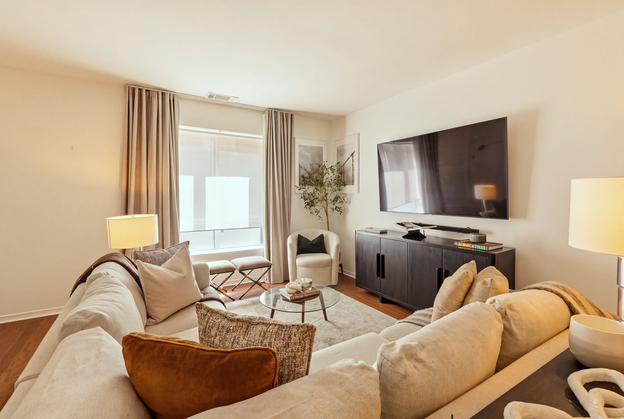 Property in Toronto — delivered property photograph 48