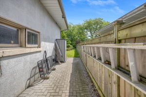  Photo 60
