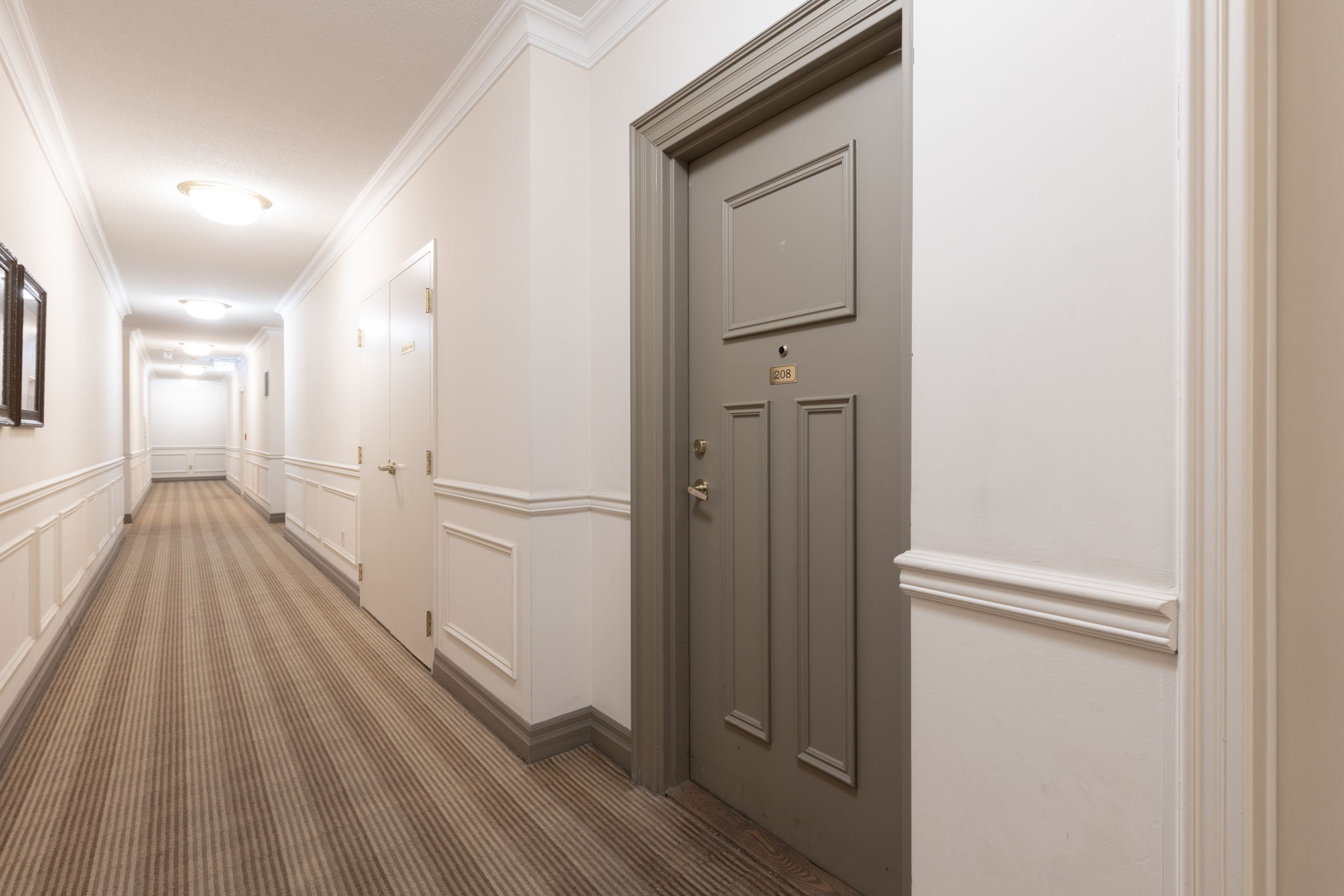 Toronto property showcase — delivered property photograph 4