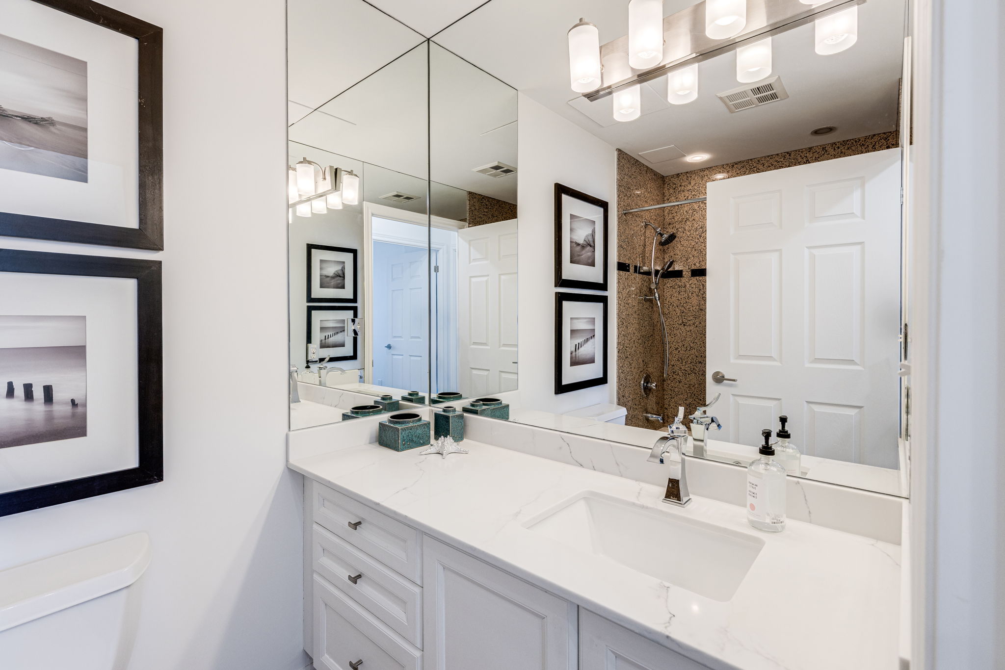 Toronto property showcase — delivered property photograph 17