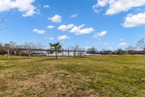 Close to walking/biking paths