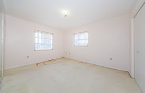 Master Bedroom 1a-4