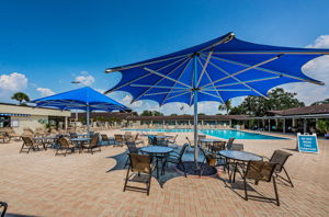 19-Atrium Outdoor Pool