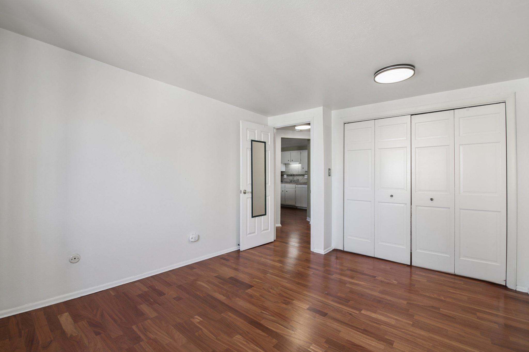 Pennsylvania St unit 404-S2809-016.jpg