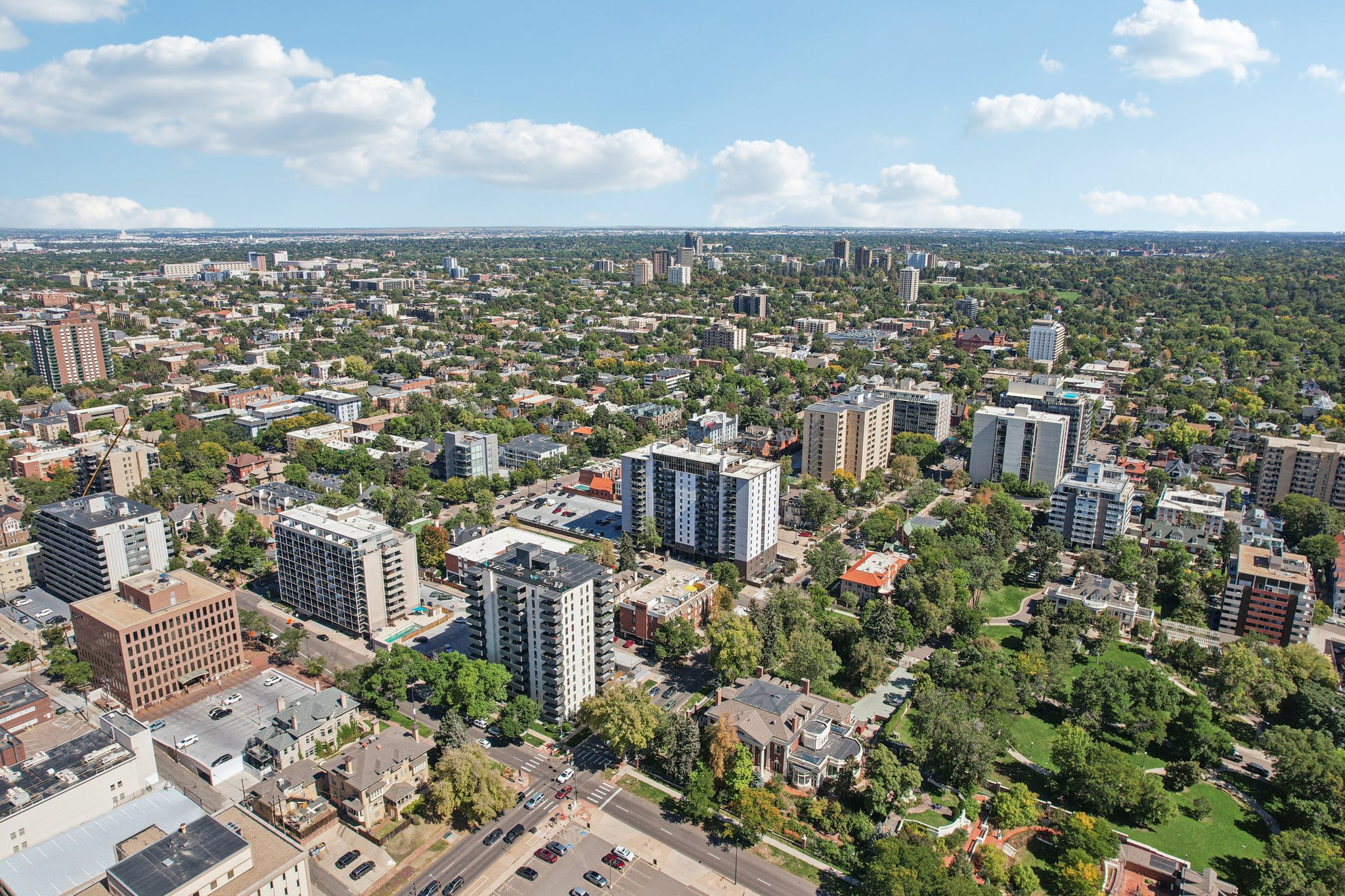 Pennsylvania St unit 404-S2809-043.jpg