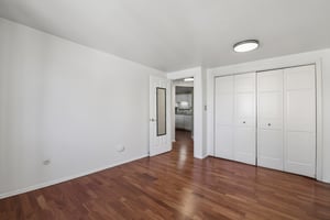 Pennsylvania St unit 404-S2809-016.jpg