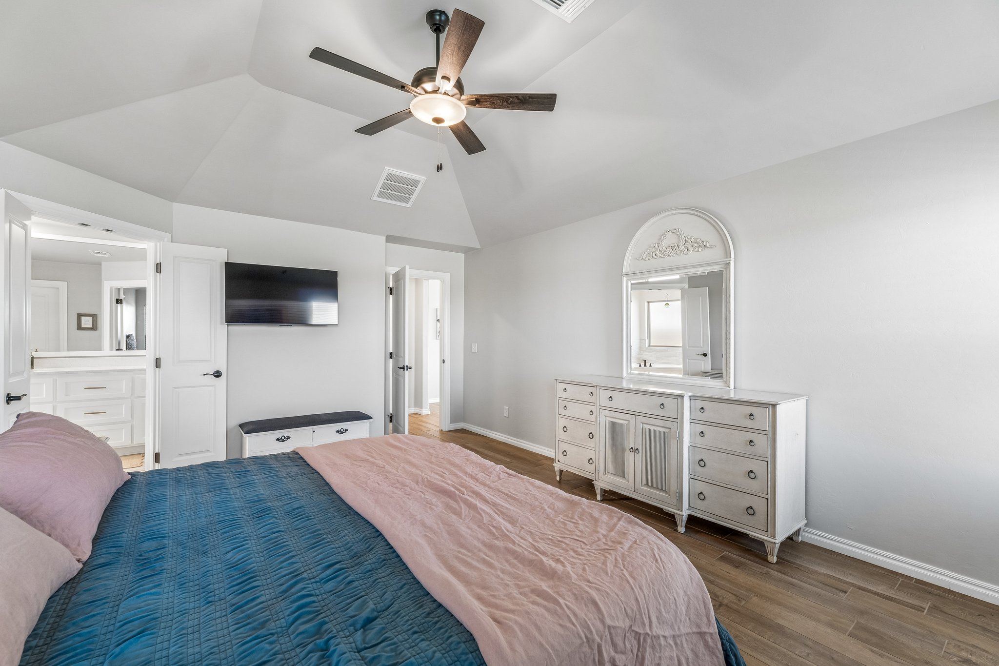 801 Revan Rd_025.jpg