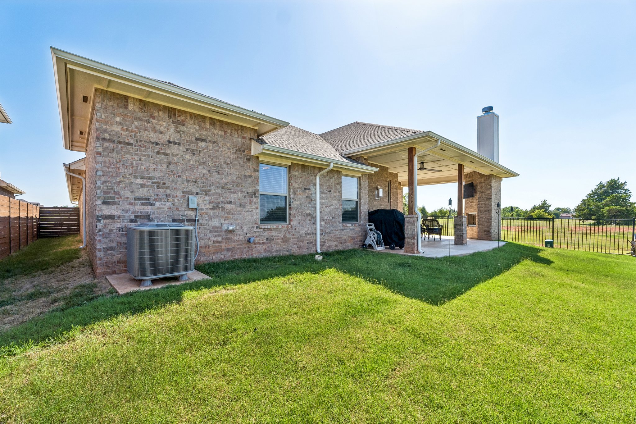 801 Revan Rd_043.jpg