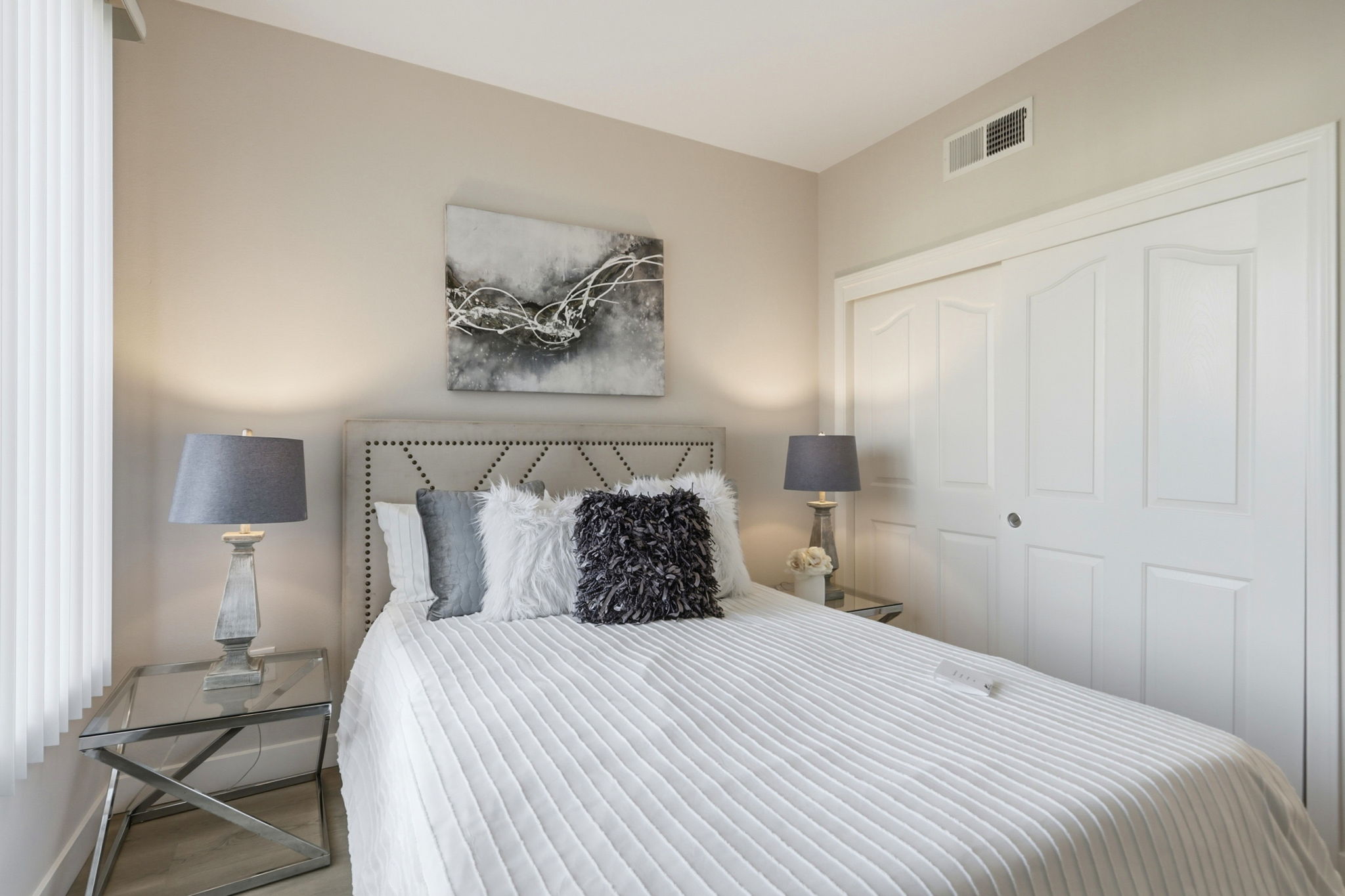 018_F8_801 S Winchester Blvd apt