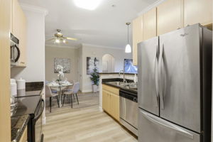 012_F8_801 S Winchester Blvd apt