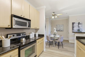 013_F8_801 S Winchester Blvd apt