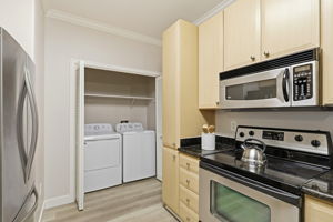 014_F8_801 S Winchester Blvd apt