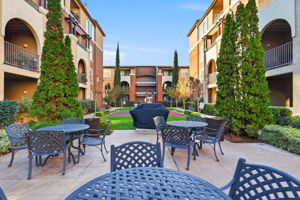 033_F8_801 S Winchester Blvd apt