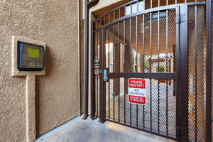 035_F8_801 S Winchester Blvd apt