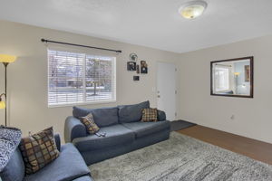  801 W Harrisville Rd 13, Harrisville, UT 84404, US Photo 4