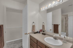  801 W Harrisville Rd 13, Harrisville, UT 84404, US Photo 15